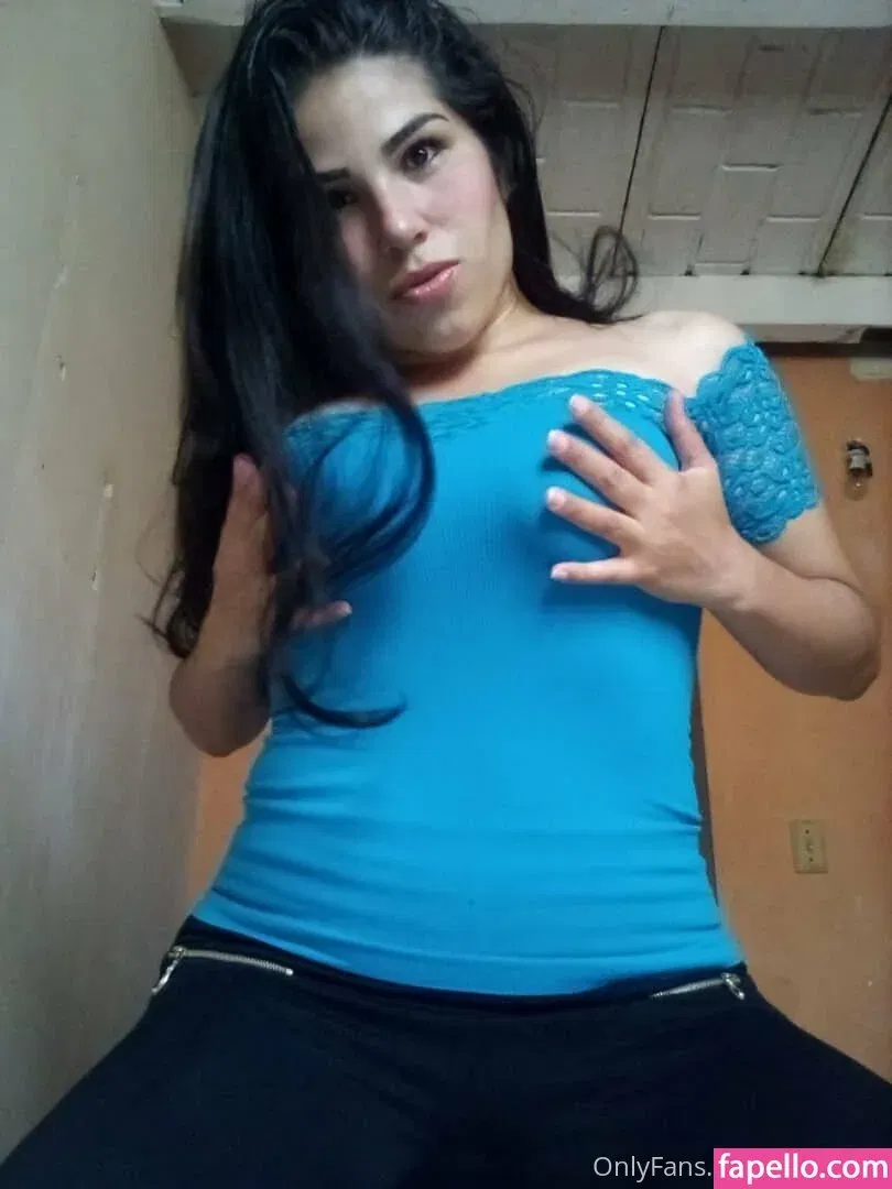 girlhot22 Onlyfans Photo Gallery 