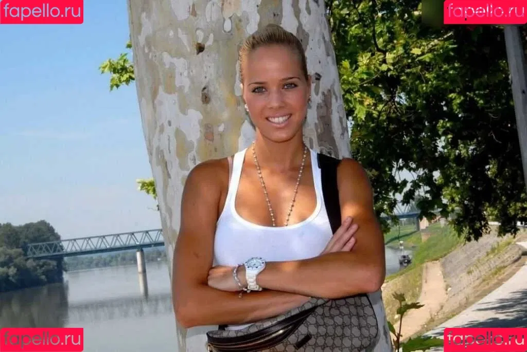 Sportlerinnen deutsch & International Onlyfans Photo Gallery 