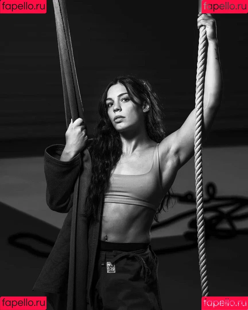 Sportlerinnen deutsch & International Onlyfans Photo Gallery 