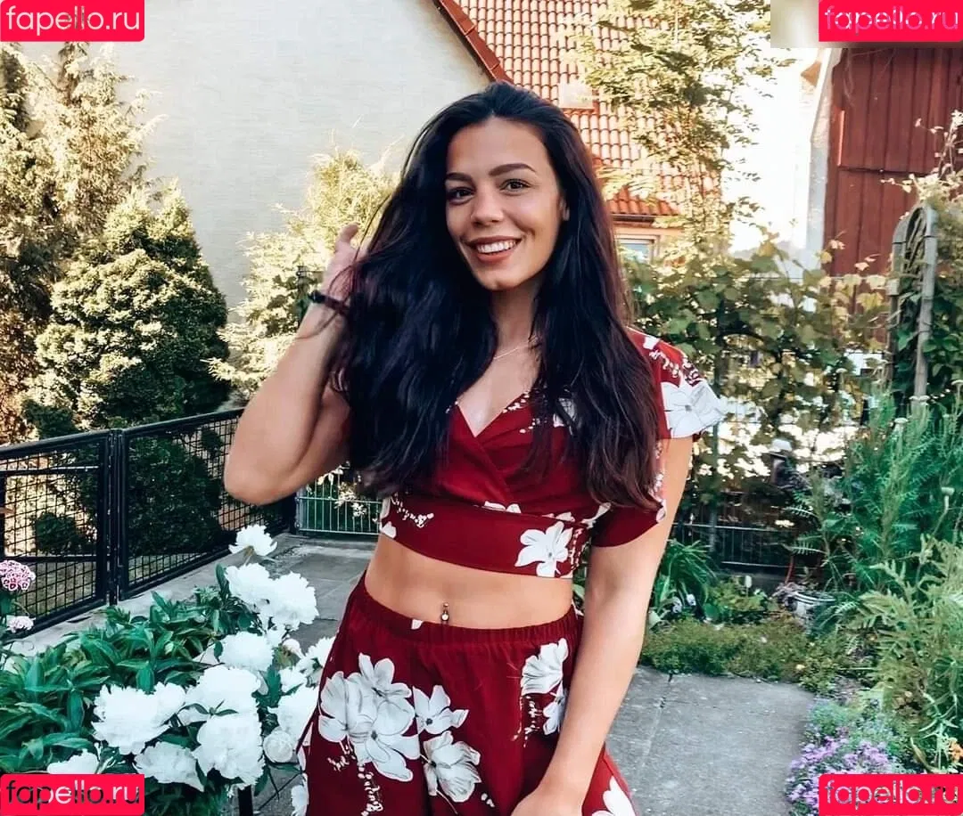 Sportlerinnen deutsch & International Onlyfans Photo Gallery 