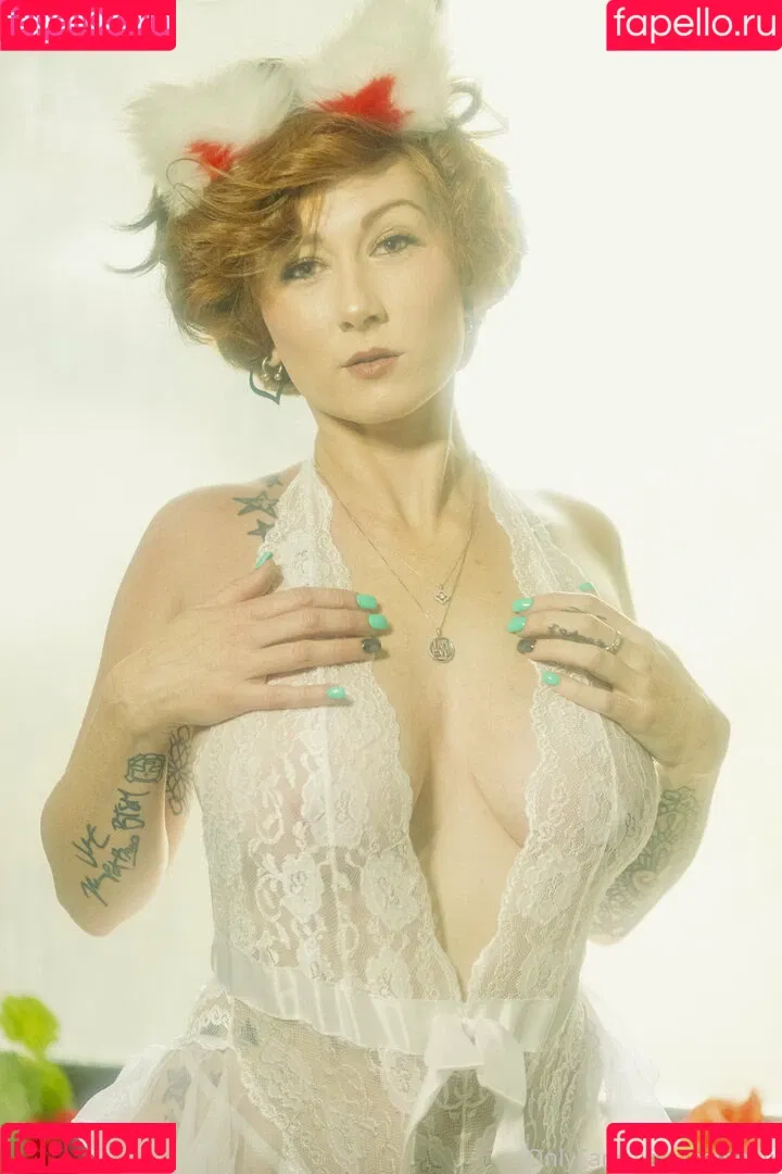 psmeow Onlyfans Photo Gallery 