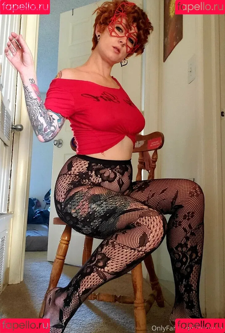 psmeow Onlyfans Photo Gallery 