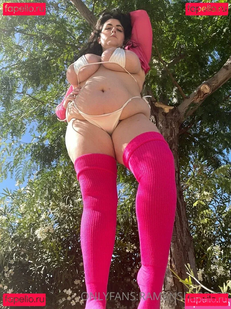 ramenslurps Onlyfans Photo Gallery 