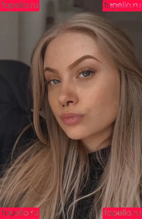 emaazing Onlyfans Photo Gallery 