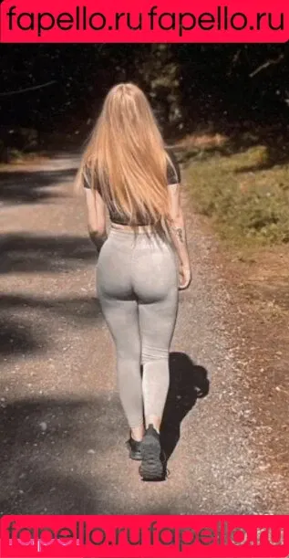 emaazing Onlyfans Photo Gallery 