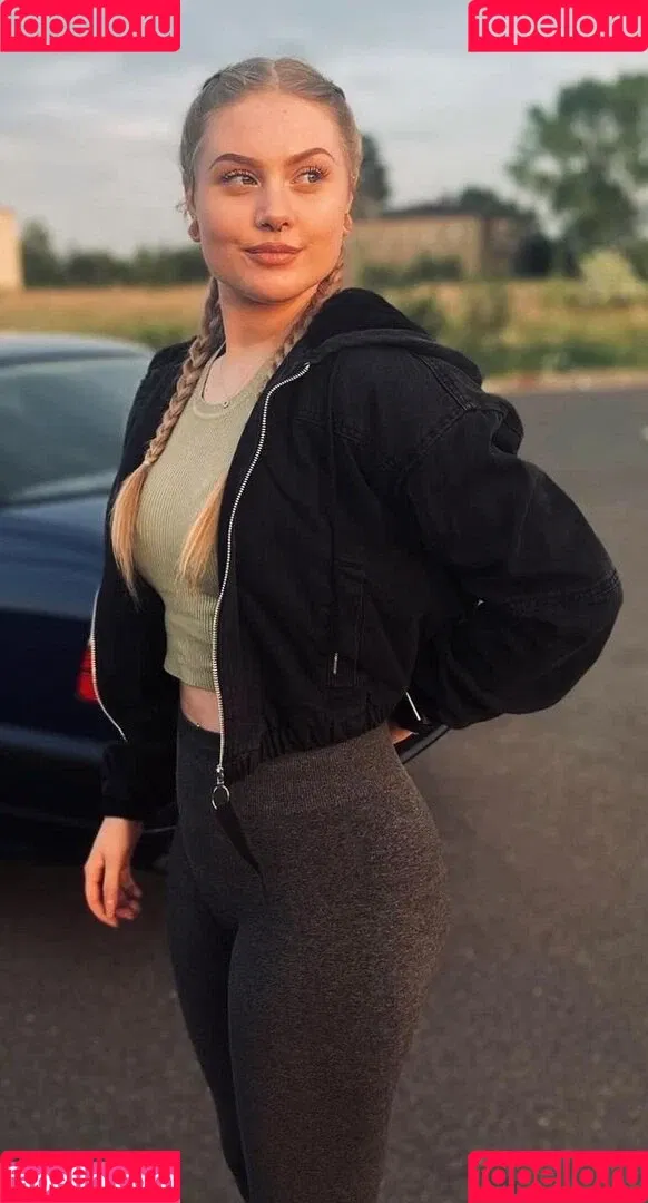 emaazing Onlyfans Photo Gallery 