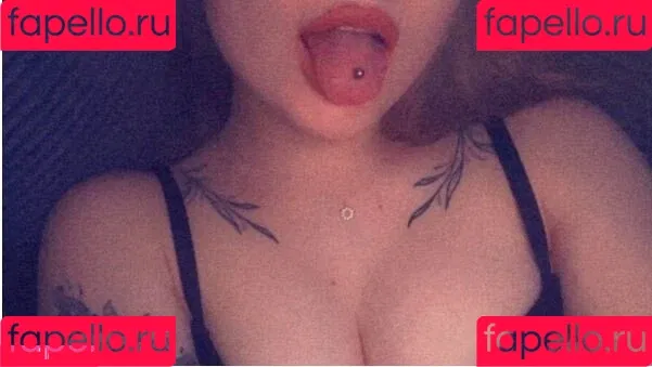emaazing Onlyfans Photo Gallery 