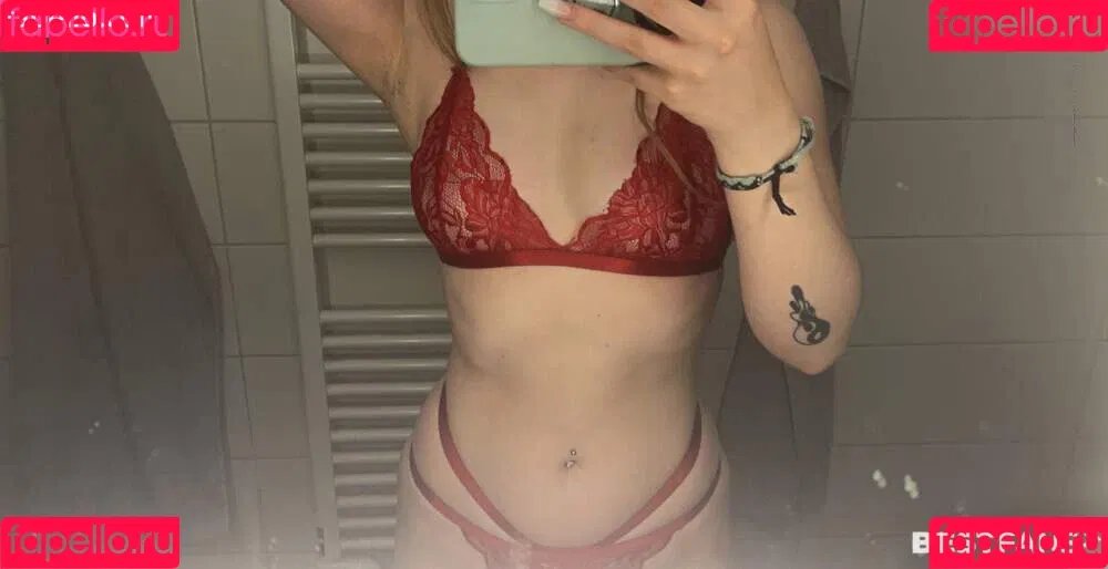 emaazing Onlyfans Photo Gallery 