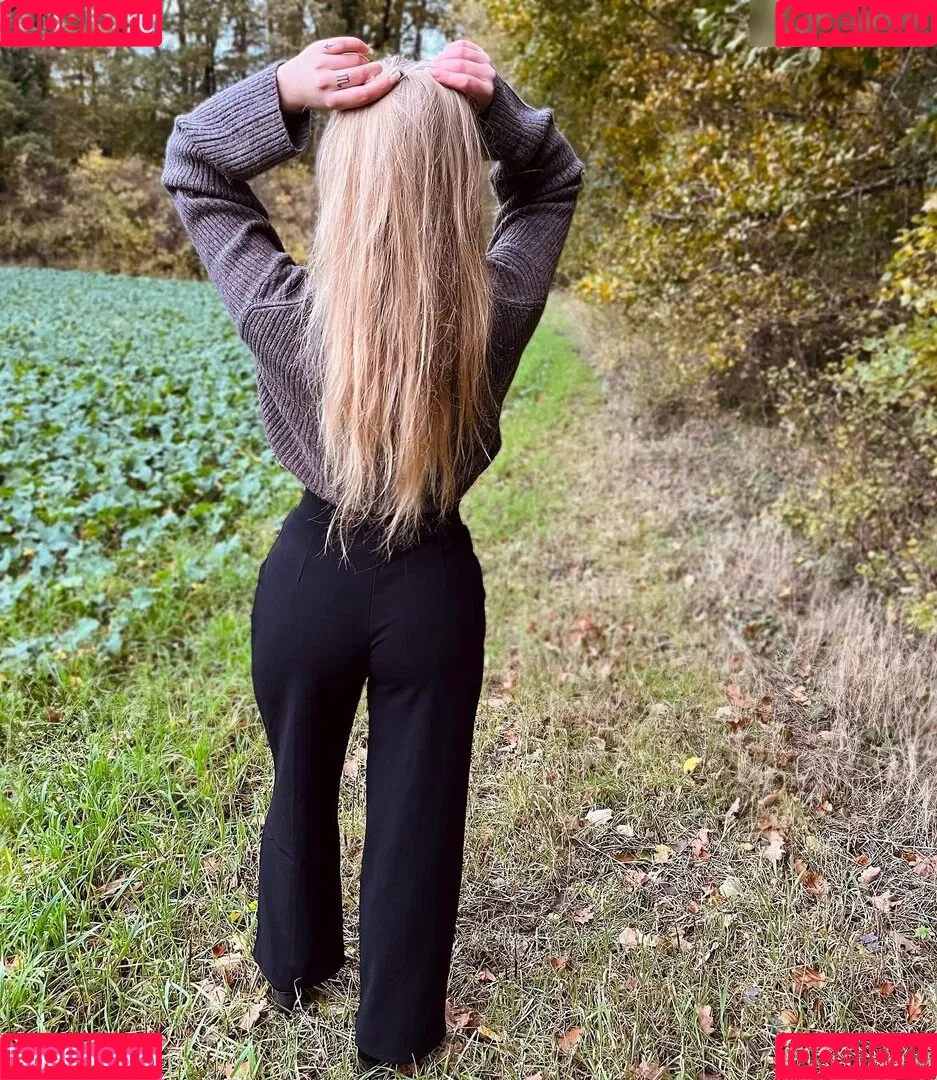 emaazing Onlyfans Photo Gallery 