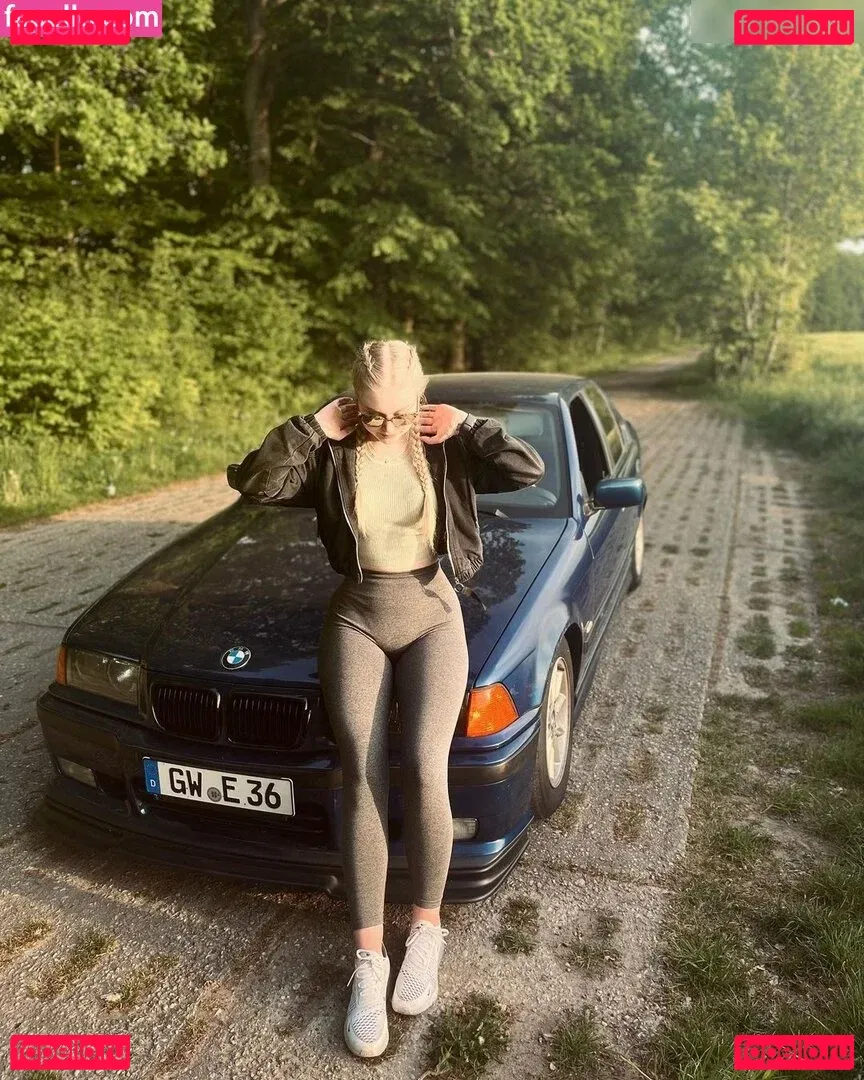 emaazing Onlyfans Photo Gallery 