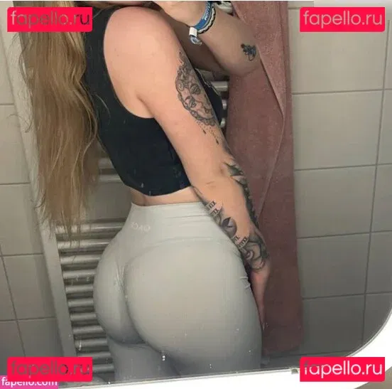 emaazing Onlyfans Photo Gallery 