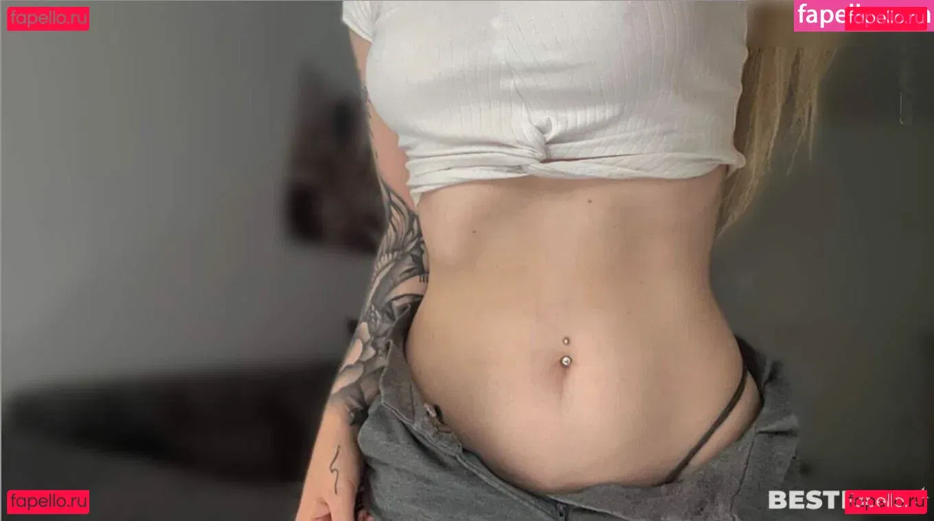 emaazing Onlyfans Photo Gallery 