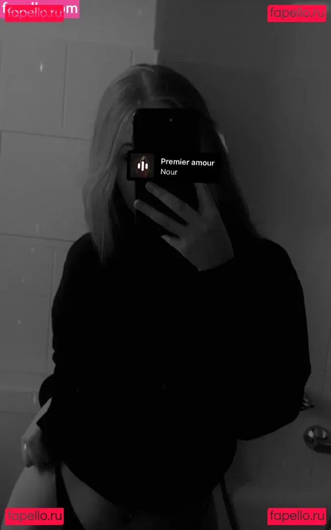 emaazing Onlyfans Photo Gallery 