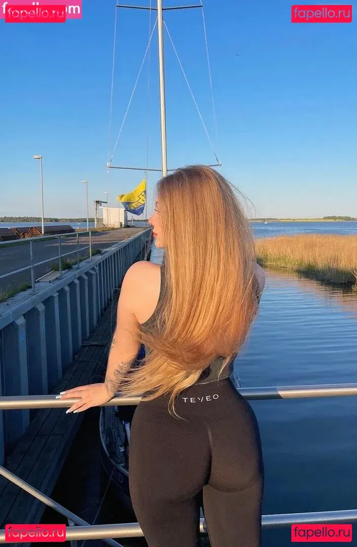 emaazing Onlyfans Photo Gallery 