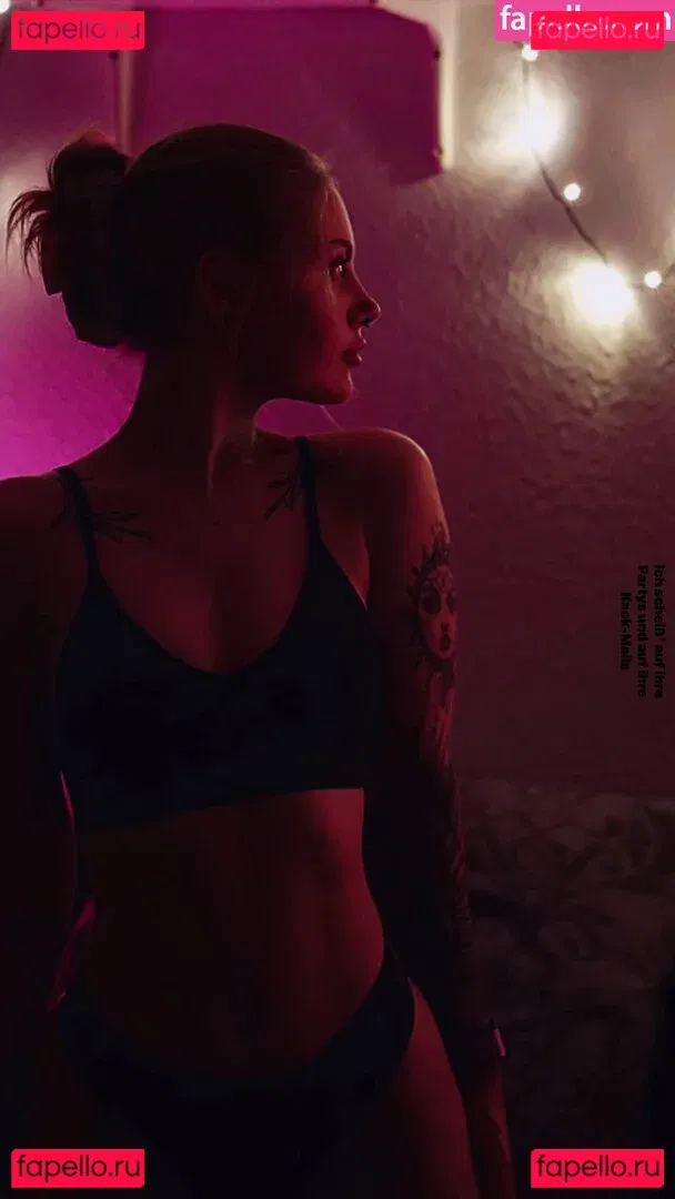 emaazing Onlyfans Photo Gallery 