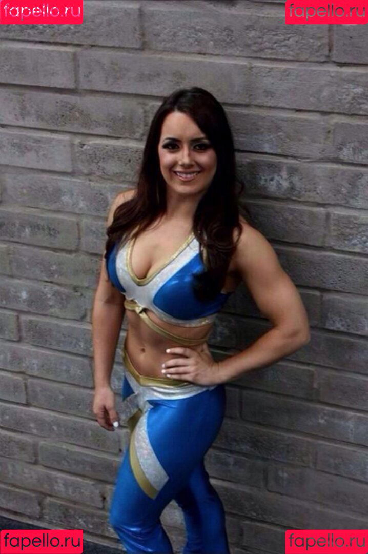 Nikki Cross Onlyfans Photo Gallery 