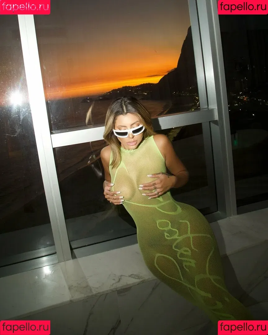Yris Araujo Onlyfans Photo Gallery 