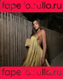 Yris Araujo Onlyfans Photo Gallery 