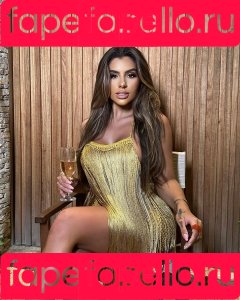 Yris Araujo Onlyfans Photo Gallery 