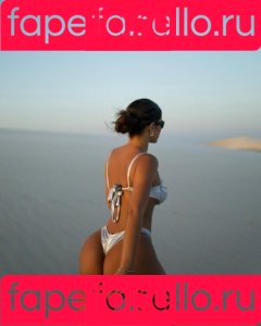 Yris Araujo Onlyfans Photo Gallery 