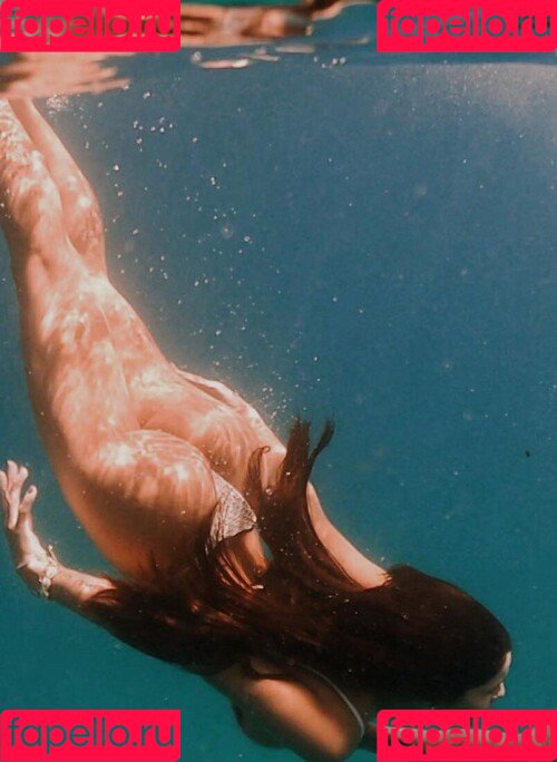 Yris Araujo Onlyfans Photo Gallery 