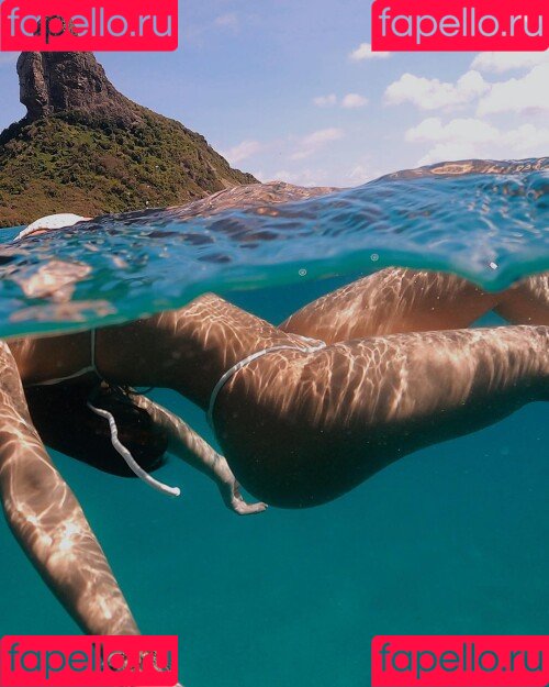 Yris Araujo Onlyfans Photo Gallery 