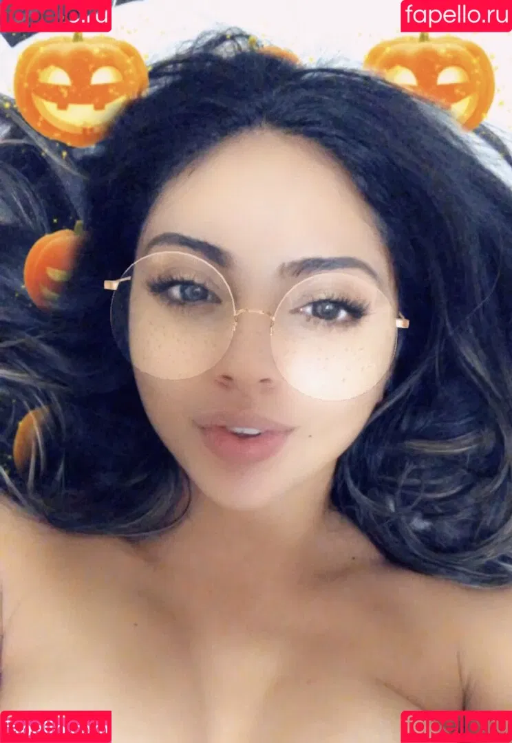Jasmynnive Onlyfans Photo Gallery 