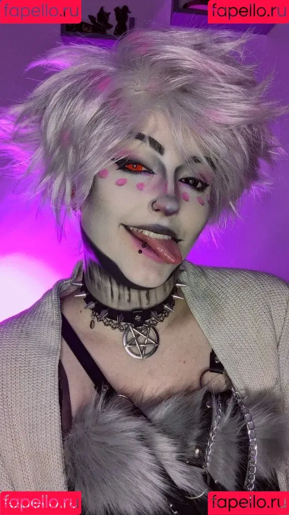 Easygoinggoth Onlyfans Photo Gallery 