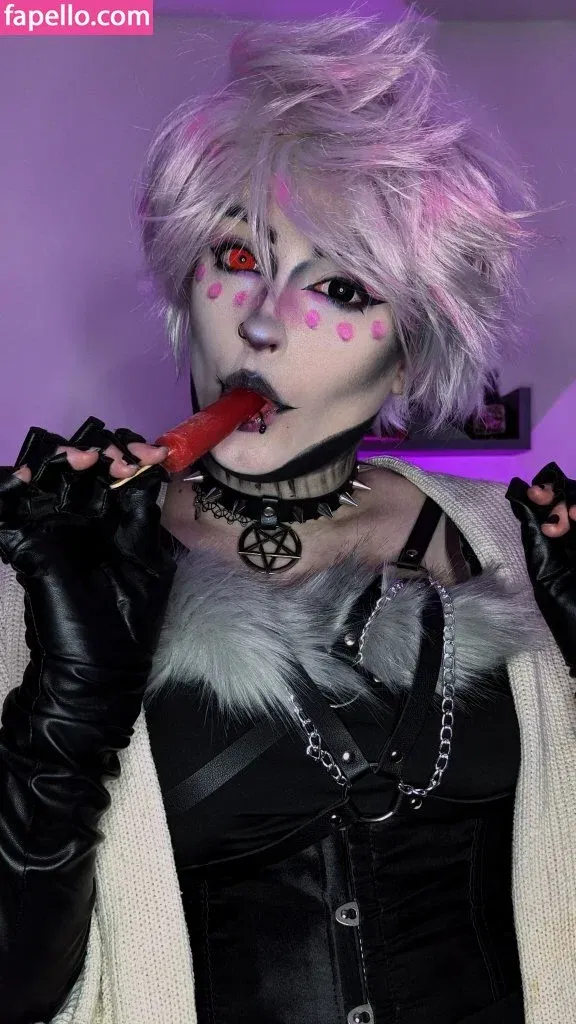 Easygoinggoth Onlyfans Photo Gallery 