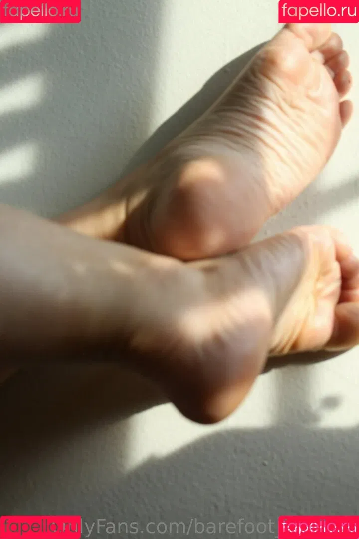 barefoot_babe02 Onlyfans Photo Gallery 