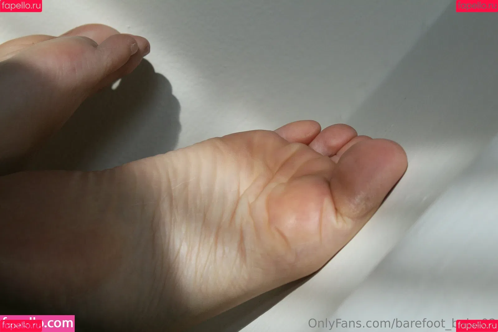 barefoot_babe02 Onlyfans Photo Gallery 