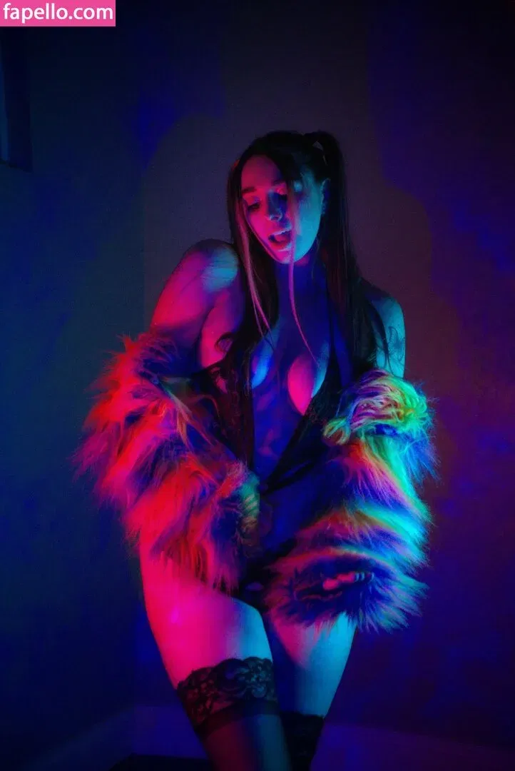 Rosemarie Booth Onlyfans Photo Gallery 