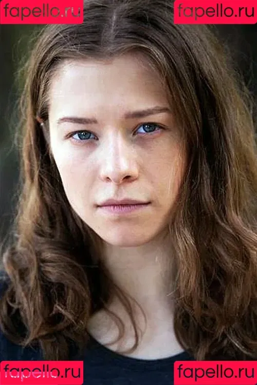 Emma D'arcy Onlyfans Photo Gallery 