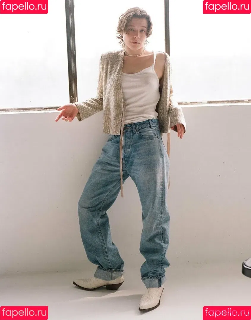 Emma D'arcy Onlyfans Photo Gallery 