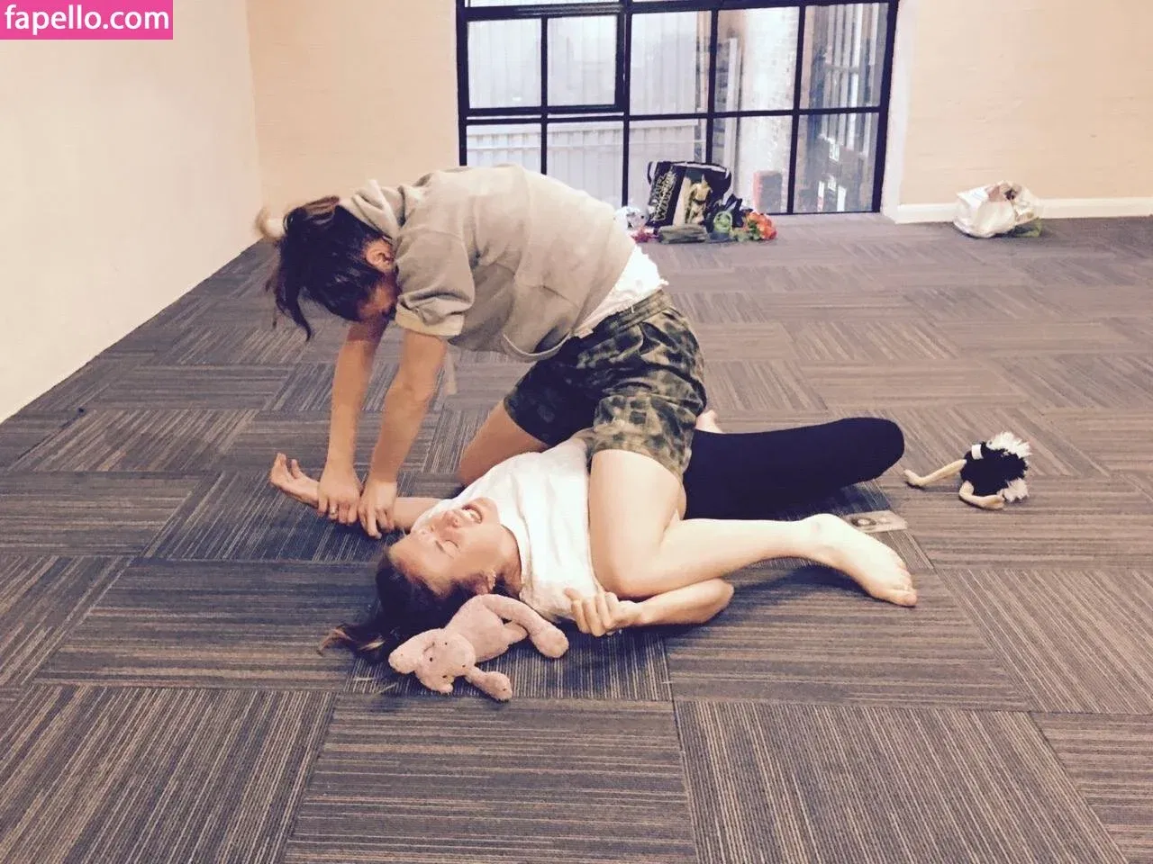 Emma D'arcy Onlyfans Photo Gallery 