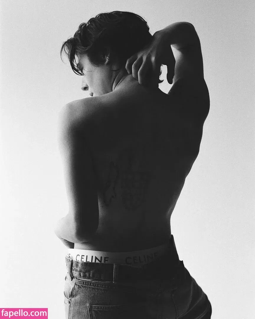 Emma D'arcy Onlyfans Photo Gallery 