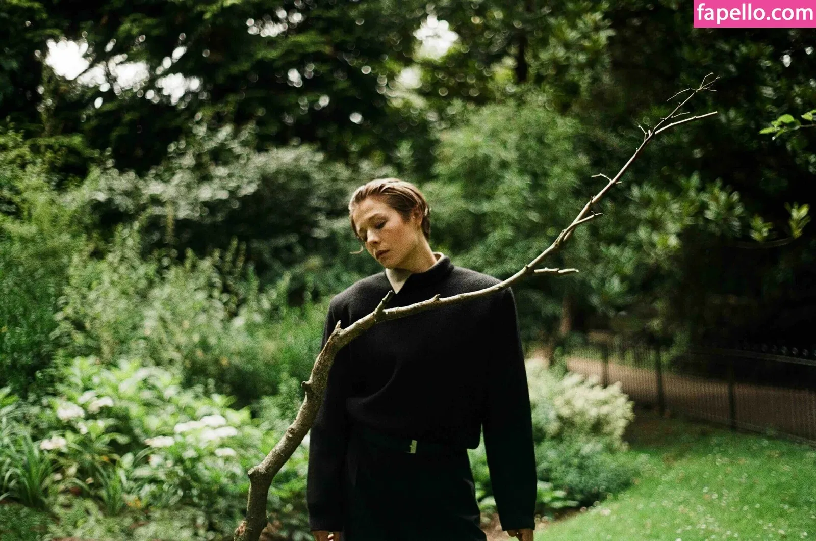 Emma D'arcy Onlyfans Photo Gallery 