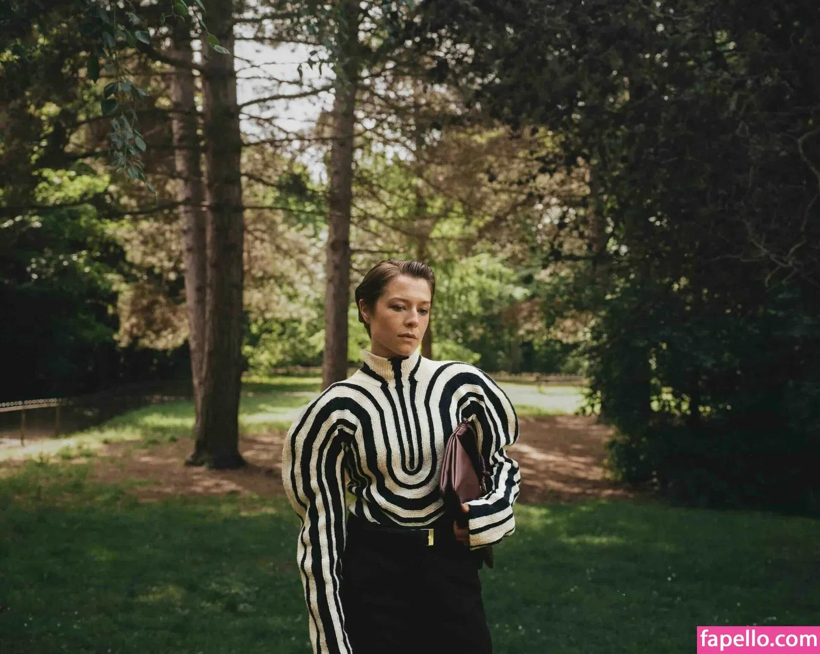 Emma D'arcy Onlyfans Photo Gallery 