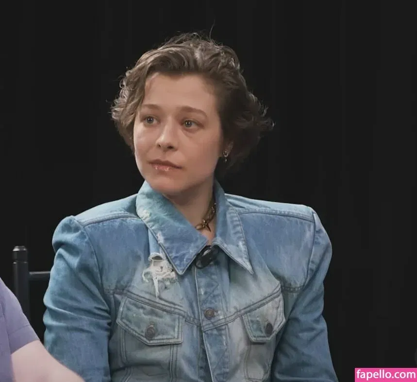 Emma D'arcy Onlyfans Photo Gallery 