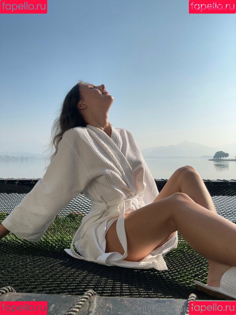 Solo Tetty Onlyfans Photo Gallery 