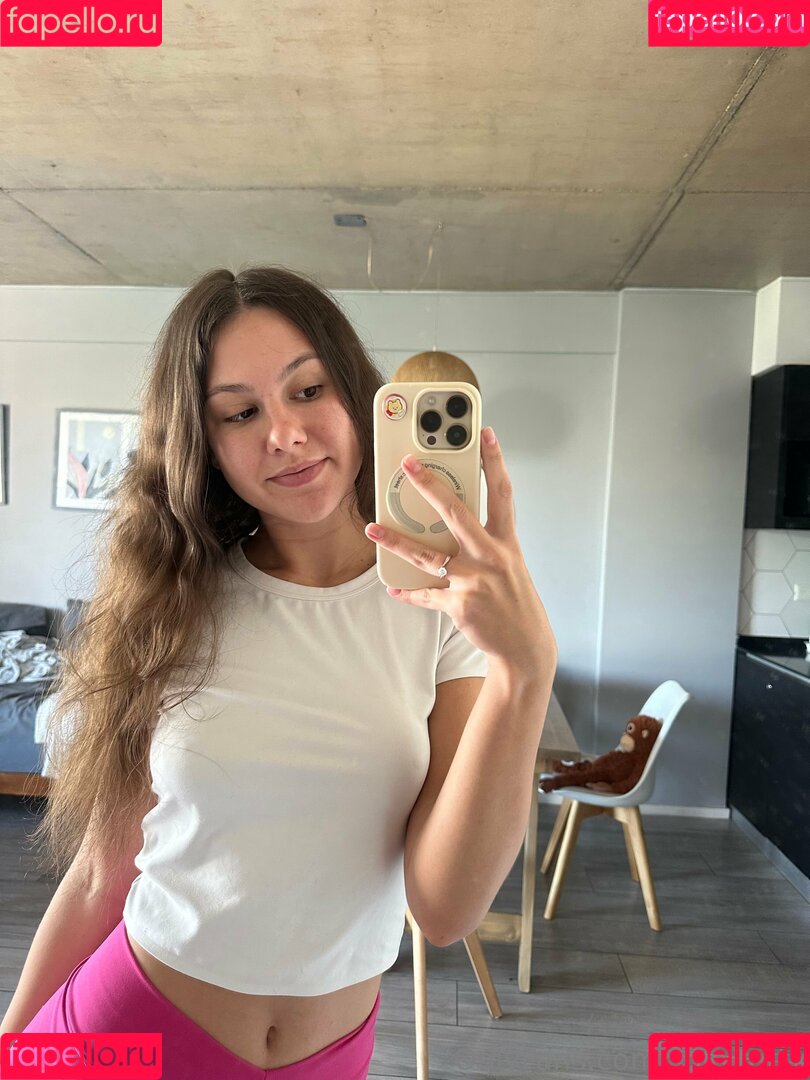 Solo Tetty Onlyfans Photo Gallery 