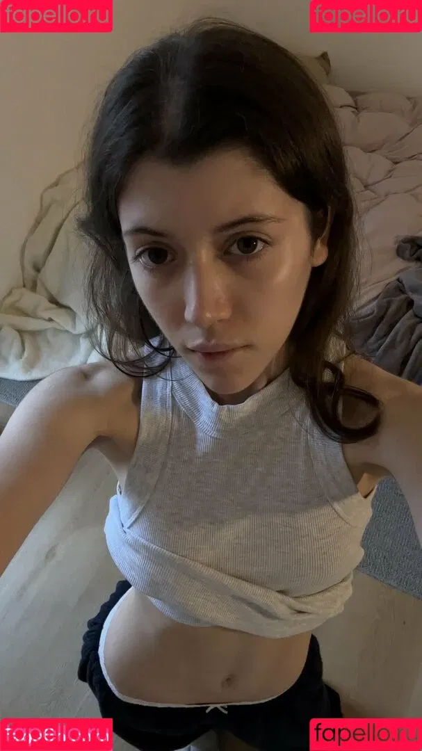 claraneko Onlyfans Photo Gallery 