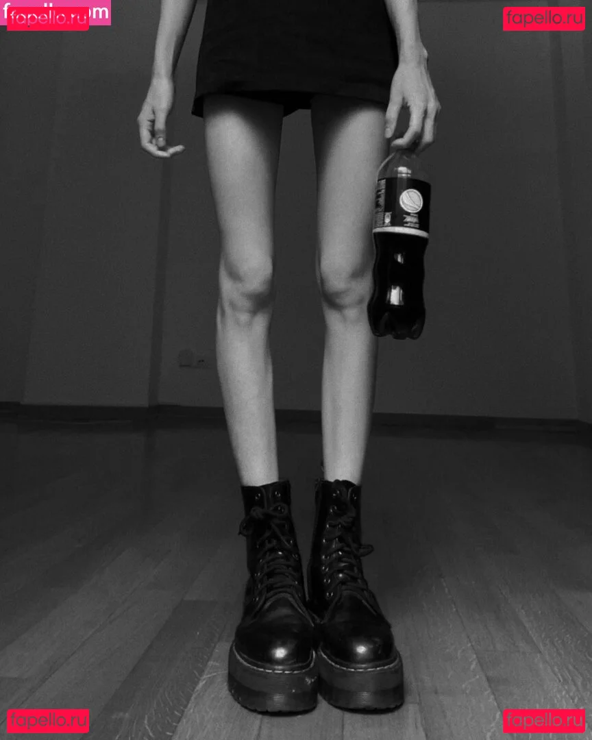 claraneko Onlyfans Photo Gallery 