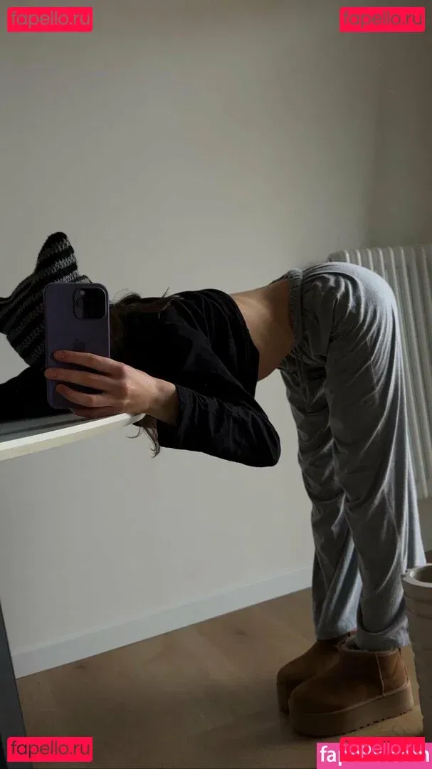 claraneko Onlyfans Photo Gallery 