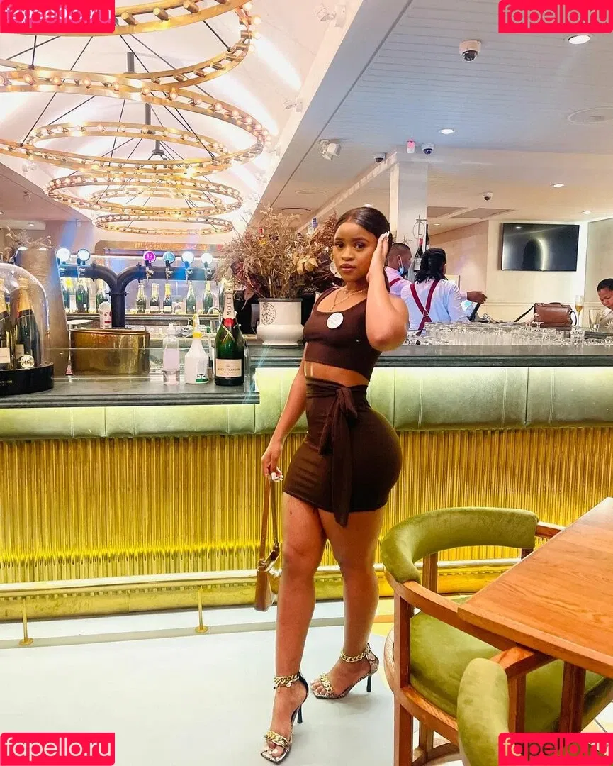 Sharon Gambu Onlyfans Photo Gallery 