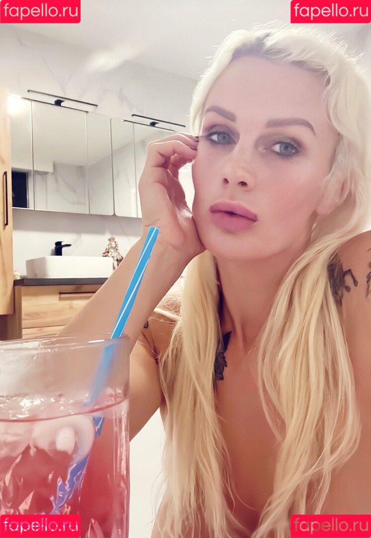 Cindy Dandois Onlyfans Photo Gallery 