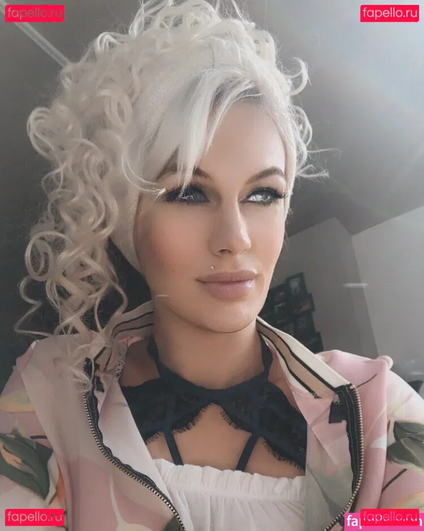 Cindy Dandois Onlyfans Photo Gallery 