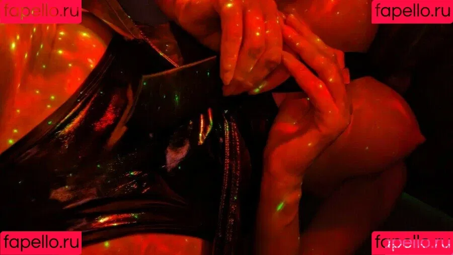 lisiyelf Onlyfans Photo Gallery 