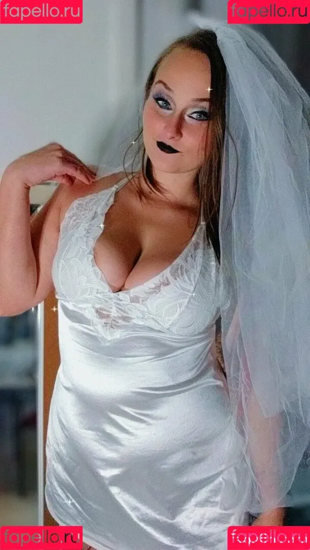 headyh00per Onlyfans Photo Gallery 