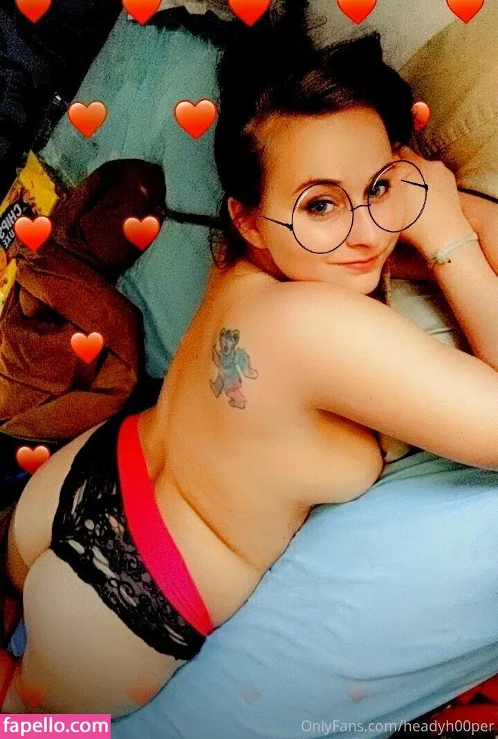 headyh00per Onlyfans Photo Gallery 